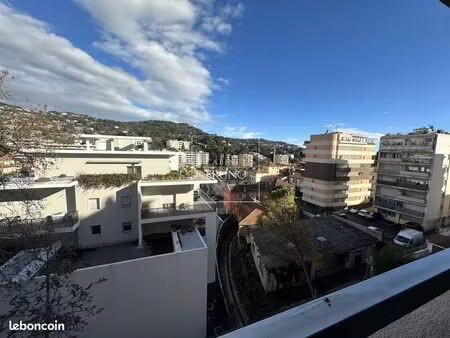 appartement 2 pièces 53 m²