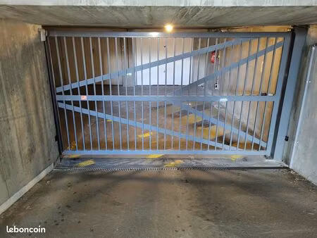 garage 100 mètres du métro jolimont toulouse