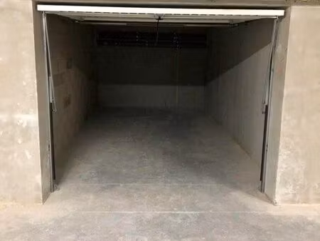 box garage