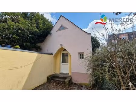 propriété 6 pièces 98 m²