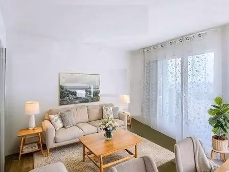 appartement meublé de 3/4 chambres de 75m² à louer à st gratien (95210)