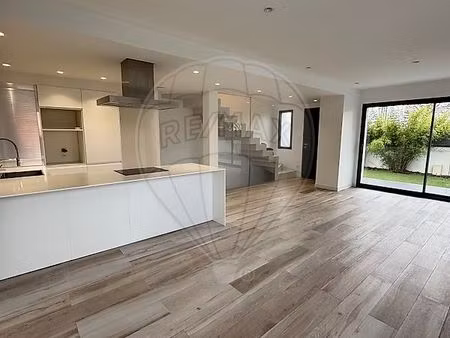 maison 6 pièces 98 m²