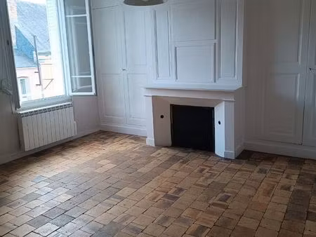 loue appartement à mondoubleau