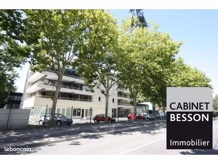 parking/box 18 m² grenoble