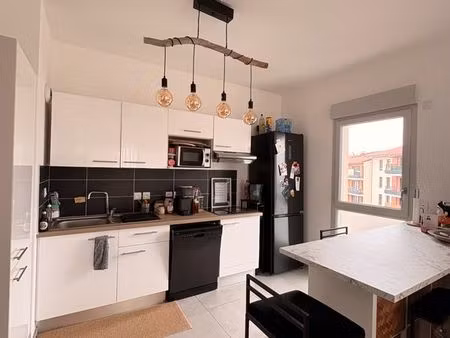 t3 63m² - balcon - parking