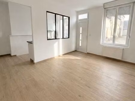maison mitoyenne rénovée de 78m²