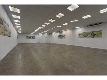 local commercial à louer