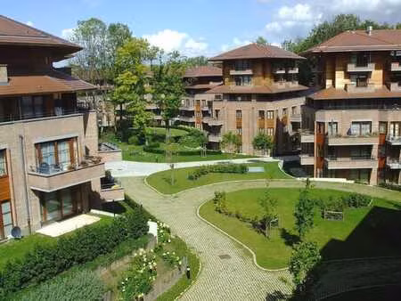 appartement lumineux dans un cadre verdoyant