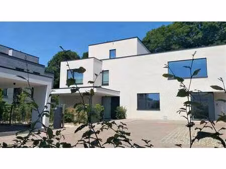 maison contemporaine 5 chambres avec jardin