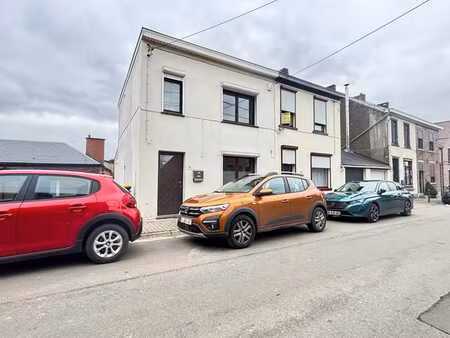 agréable maison 2 chambres à familleureux (seneffe)