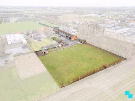 (bedrijfs)woning met mogelijkheid tot ambachtelijke bedri...