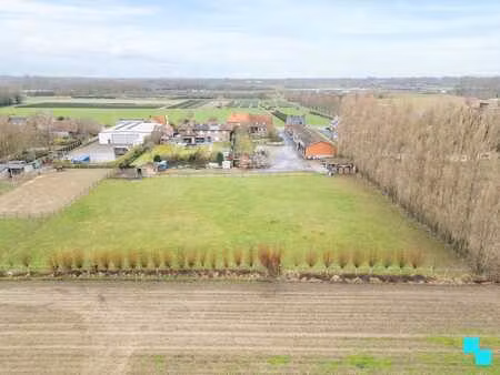 (bedrijfs)woning met mogelijkheid tot ambachtelijke bedri...