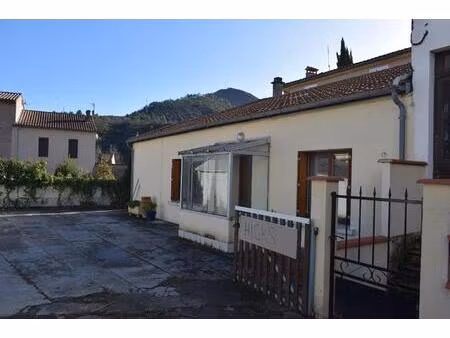 maison de plein pied avec garages