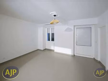 vente bureaux et commerces à carquefou (44470) : à vendre / 45m² carquefou