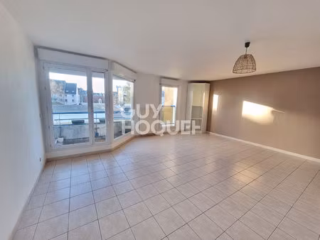 à louer : appartement à amiens  secteur henriville.