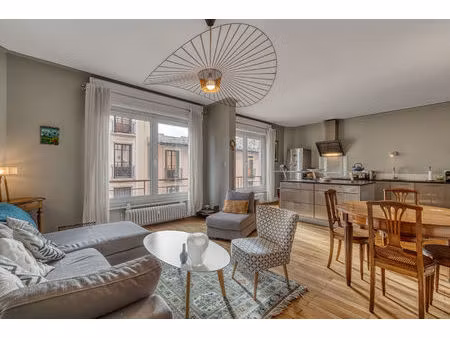 annecy - appartement 4 pièces à vendre