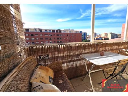 perpignan centre - appartement t1 cabine + terrasse