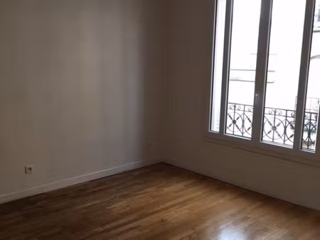 studio les lilas - 1 pièce(s) - 25.61 m2
