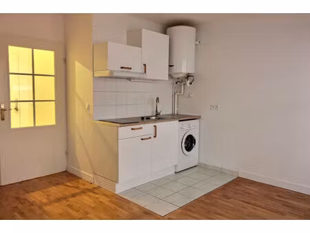 studio récent 23 m²