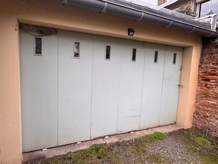 garage a louer en rez de chaussée d'une résidence sécurisée