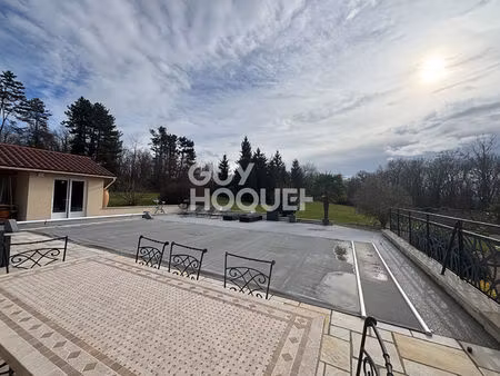 maison familiale lumineuse avec beaux volumes ! à découvrir absolument !