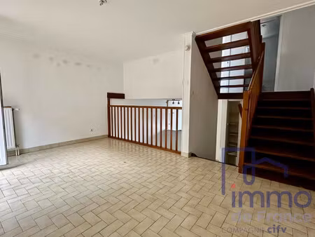 maison mitoyenne à rénover – 76 m² – jardin – terrasse