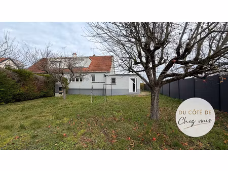 maison avec trois chambres a troyes dpe c