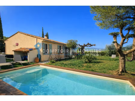 villa 4pièce(s) 3chambre(s) 92 m² flayosc (83780)