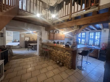 sougères-en-puisaye (89520) - maison 7 pièces 214 4 m2 - 202