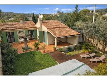 maison à vendre  villeneuve les avignon  110 m²  4 pièces  jardin  piscine