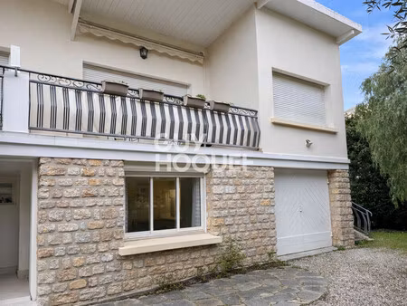 immeuble à vendre de 61 00 m²
