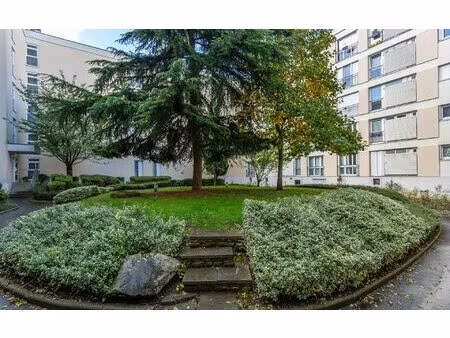 location appartement  m² t-3 à yerres  1 081 €