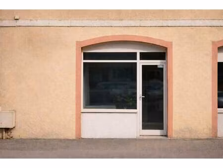 local commercial à vendre