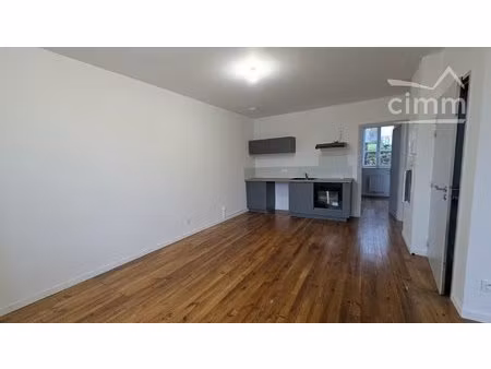 a louer appartement t4 refait à neuf