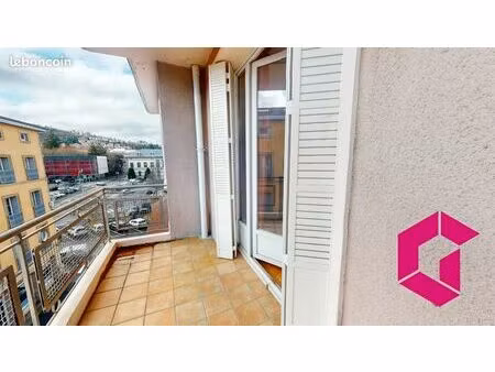 appartement 4 pièces 70 m²