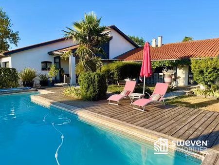 maison t7 avec piscine