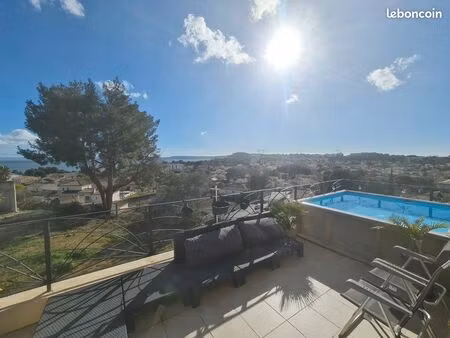 particulier vend a istres quartier tour de l'etang – charmant t3 de 90 m² – terrasse 45 m²