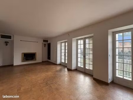 duplex 4 pièces 138 m²