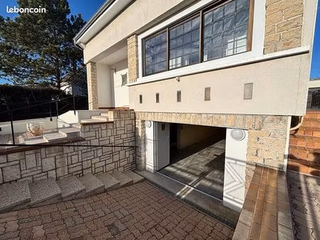 maison 5 pièces 99 m²