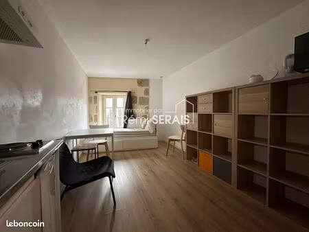 studio 1 pièce 20 m²