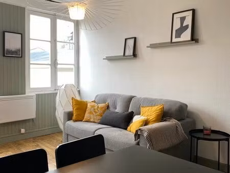 t2 grand bayonnr 38 m2