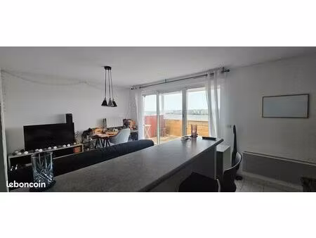 montpellier quartier euromedecine proche iut et staps a louer f2 38 m2 avec terrasse