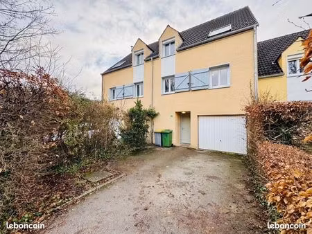 pavillon t5 de 103 m² – buxy