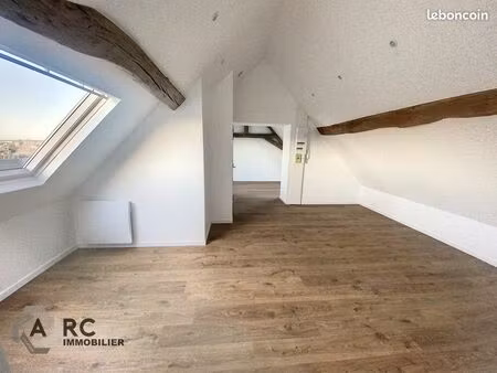 appartement type 3 centre saint ay