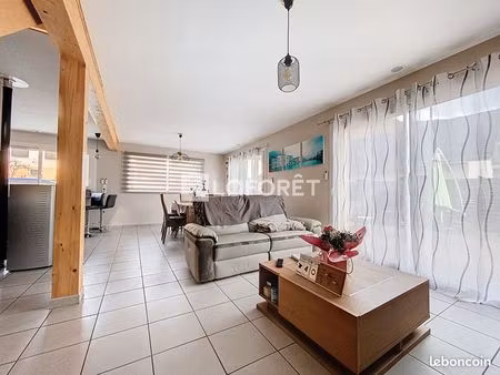 maison 4 pièces 93 m²