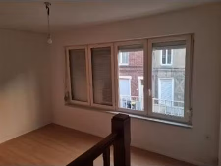 appartement t3 en duplex à lille/fives