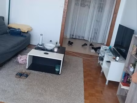 apparemment t2 meublé620cc