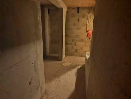 location cave dans résidence sécurisé