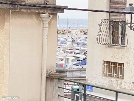 t2 port de l’estaque