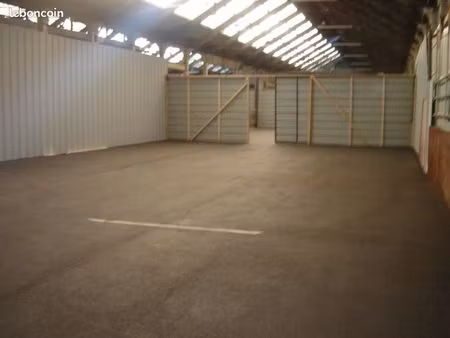 entrepot 180m² 5mn maubeuge 576 ttc